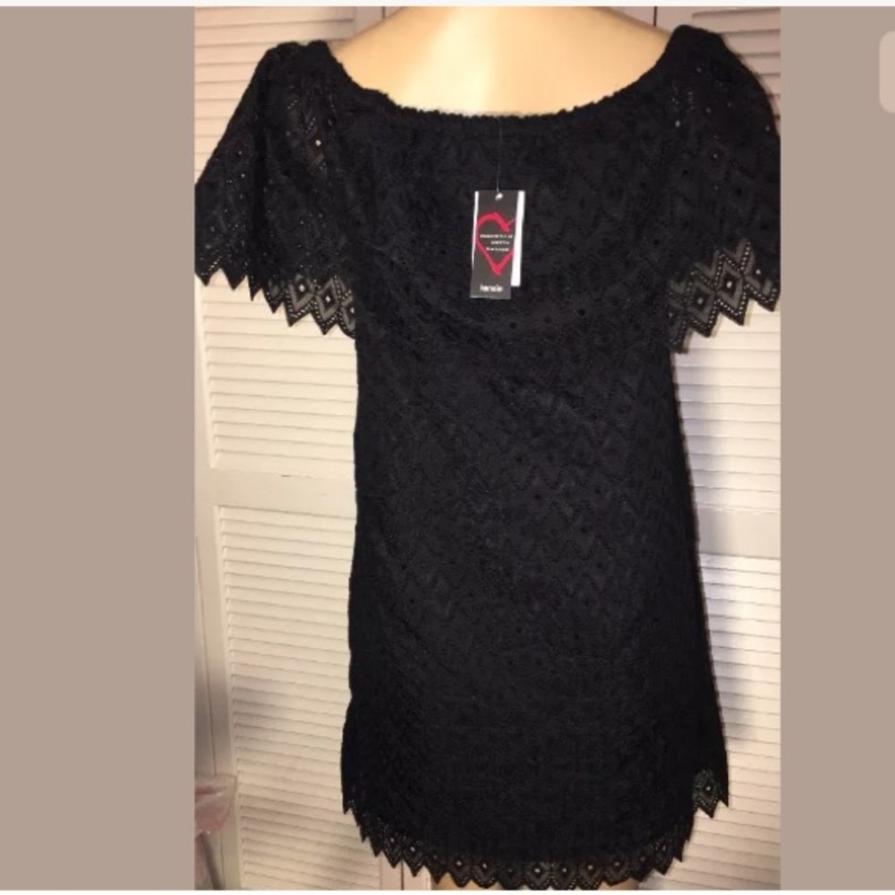 Kenzie dress medium eyelet of the shoulder - Picture 5 of 7